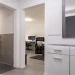 Relax-apartment 2 Mit Massagesessel, Smart-tv Und Küche Biberach an der Riß