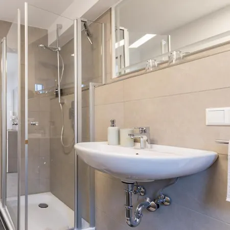 Relax-apartment 2 Mit Massagesessel, Smart-tv Und Kueche アパート Biberach an der Riß